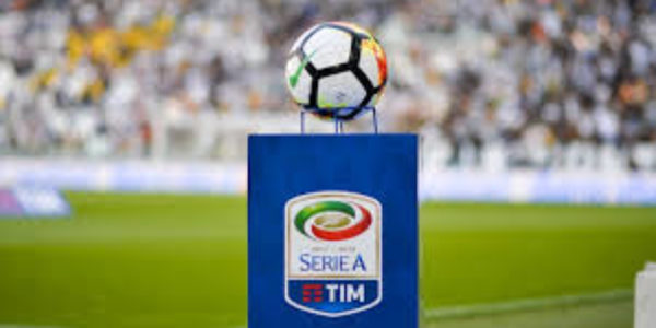 Calcio: la pazza Domenica della Serie A