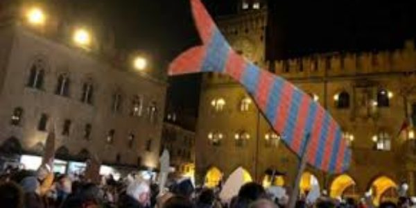 Sardine anti-Salvini: se la sinistra scopre l’ironia l’Italia non si Lega