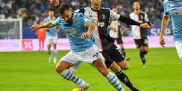 Calcio: la Lazio continua a inseguire