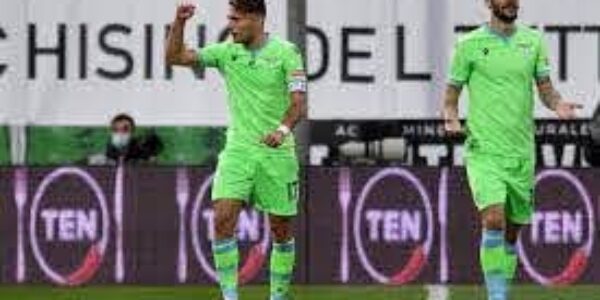 Sport/Calcio: Lazio che soffre ma vince 2 a 1 battendo La Spezia