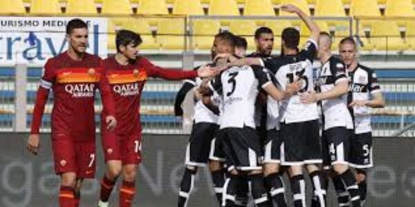 Sport/Calcio: Parma – Roma (2-0)
