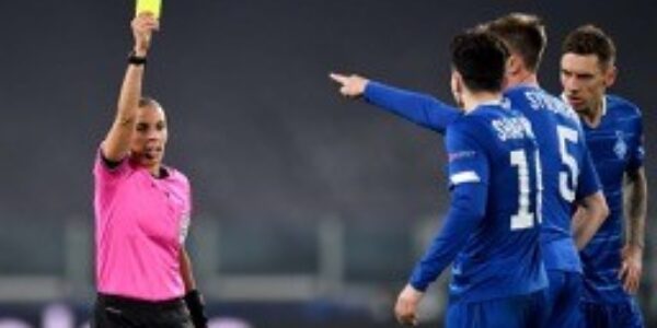 Sport/Calcio: le donne arbitro, tra stupore, indignazione e commenti sessisti