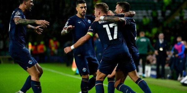 Sport/Calcio: Lazio, allarme difesa