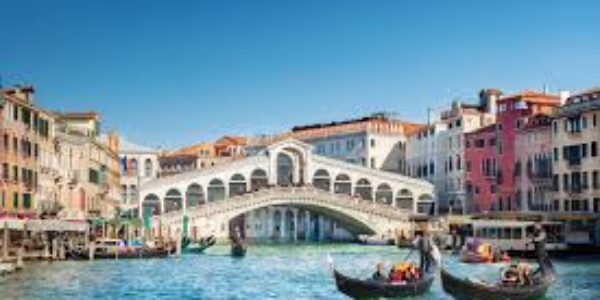Turismo/Venezia: la tassa dell’assurdità. Se non paghi in certi giorni non la vedi