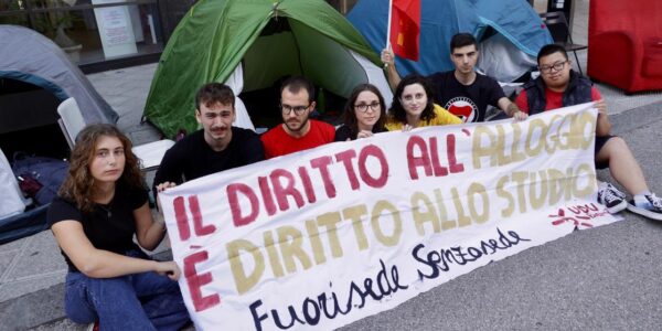 Caro Affitti/Studenti disperati