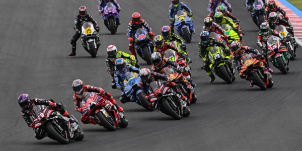 Sport/MotoGP: più corse, meno spettacolo